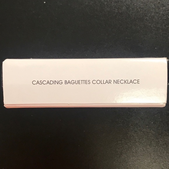 NWT Avon Cascading Baguettes Collar Necklace - Picture 5 of 6